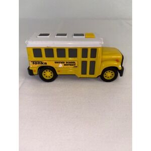 Tonka Unified School District Yellow Diecast School‎ Bus Toy 2016 Hasbro